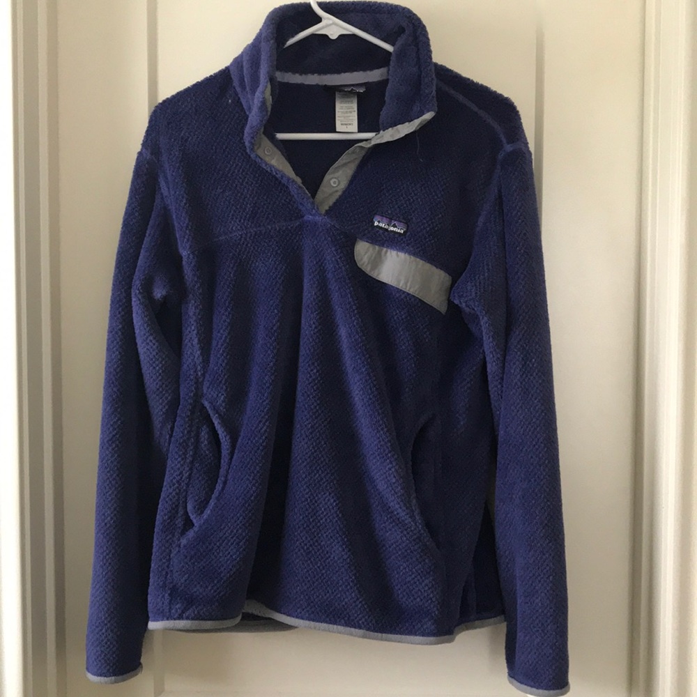 Patagonia Women’s Pullover - Large, dark purple